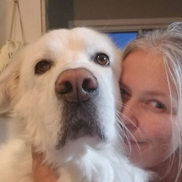 Meet your Posher, Rachel - Picture 1 of 1